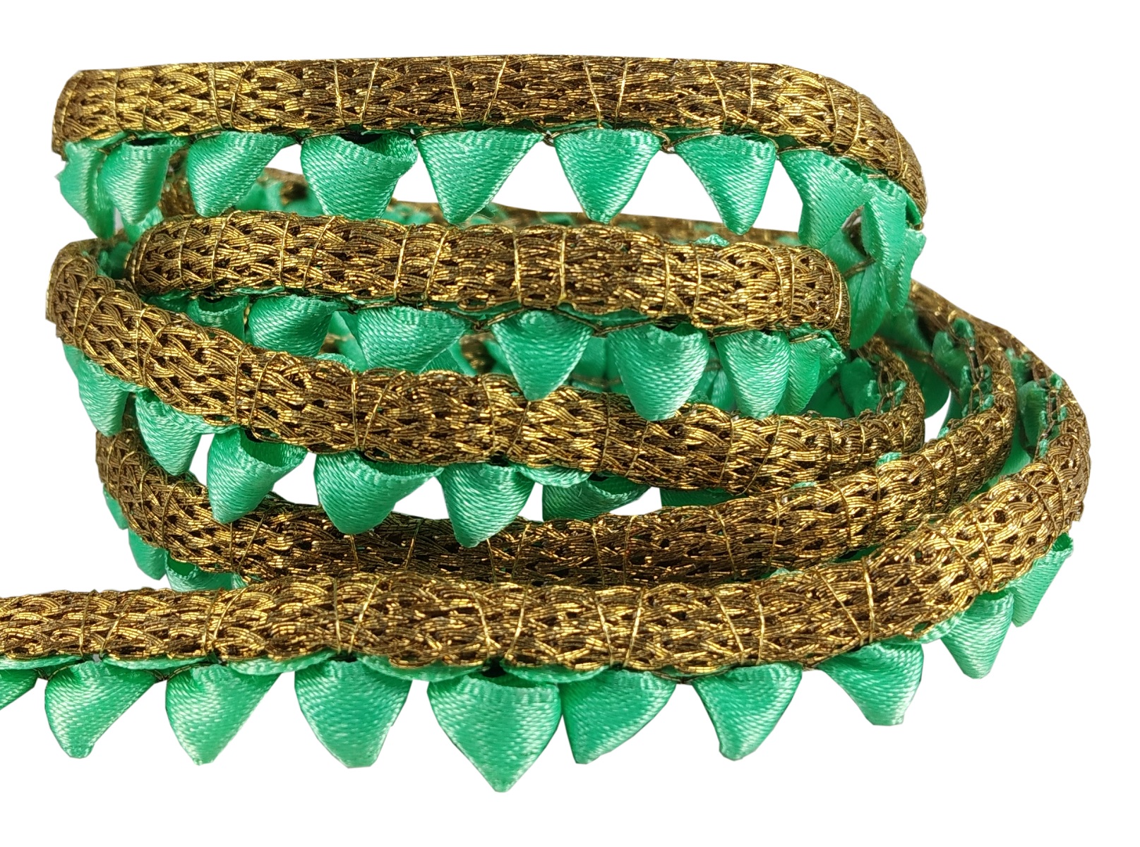 Triangle Gota Trim Laces & Borders